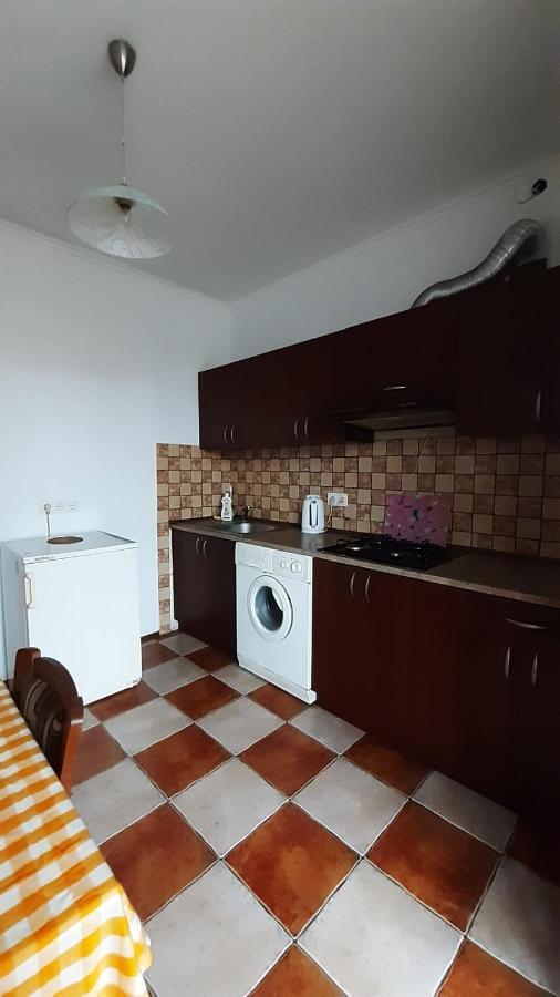 Apartment Na Saharova Iwano-Frankiwsk Zewnętrze zdjęcie